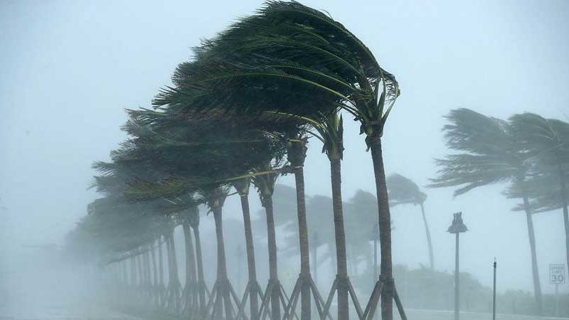 بعد إعصار ‘دانيال’ ونتيجة للاحترار…عاصفة ‘التنين’ تتشكّل في قلب البحر المتوسط…